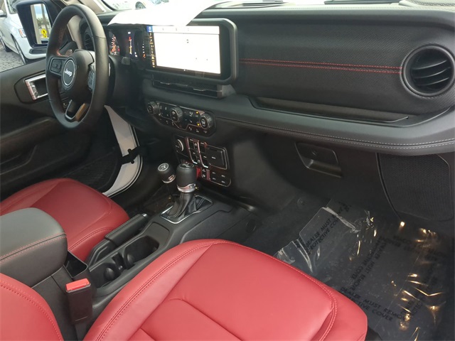 2024 Jeep Wrangler Rubicon photo 10