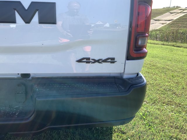 2026 Ram 2500 Tradesman photo 4