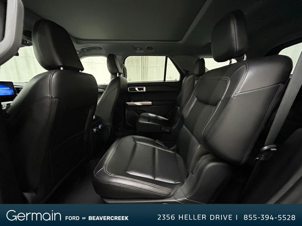 2022 Ford Explorer XLT photo 23