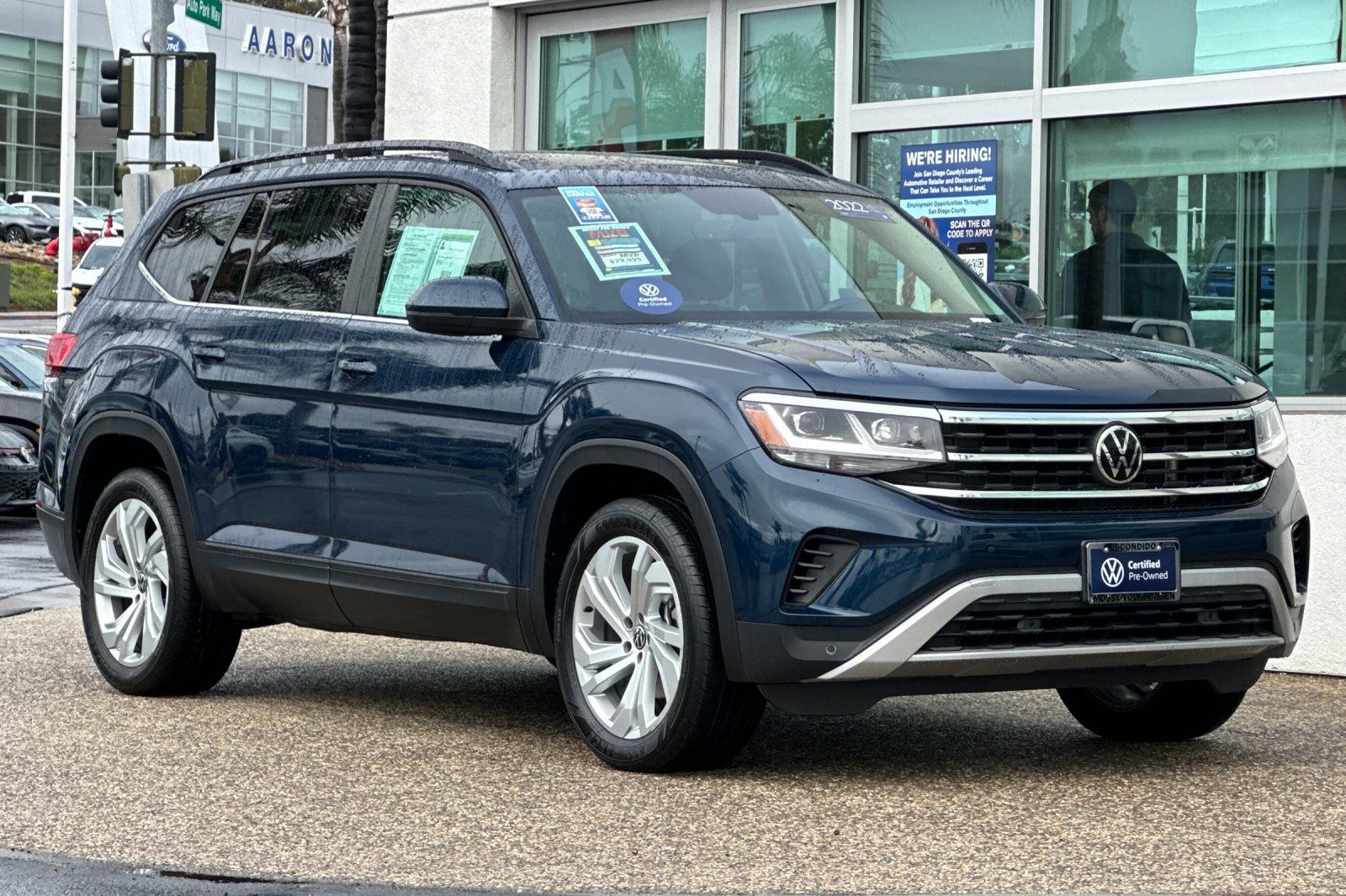 2022 Volkswagen Atlas V6 SE Technology photo 2