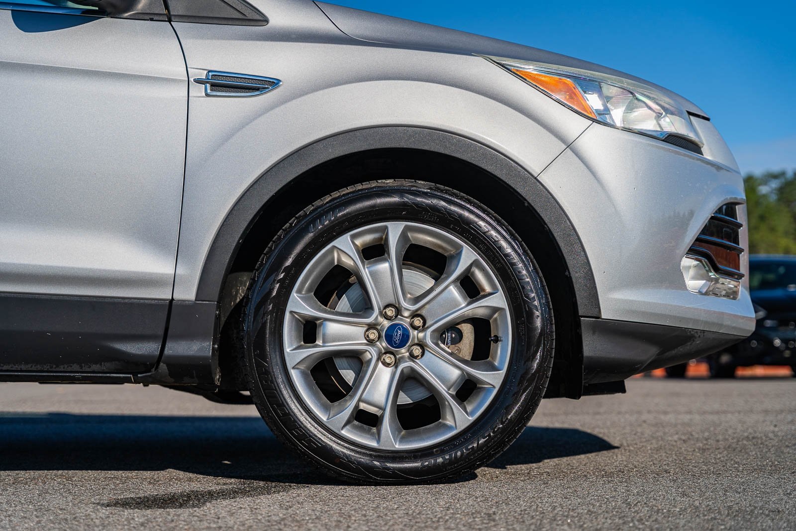 2014 Ford Escape Titanium photo 9
