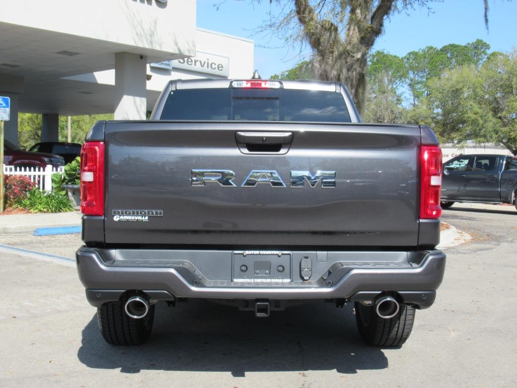 2025 Ram 1500 Big Horn Lone Star photo 4