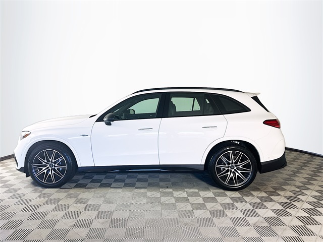 2025 Mercedes Benz GLC 43 AMG photo 4