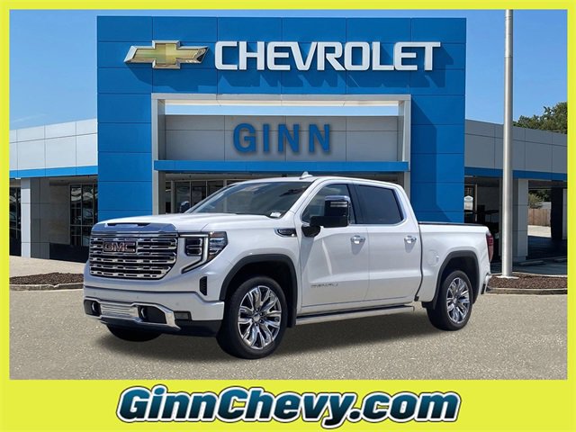 Used 2024 White Frost Tricoat GMC Denali image 1