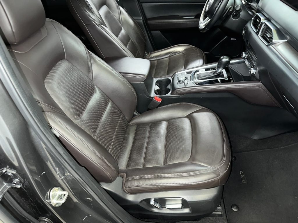 2022 Mazda CX-5 2.5 Turbo Signature photo 31