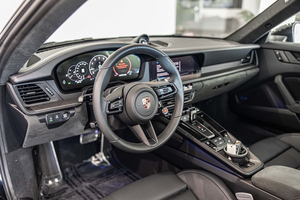 2026 PORSCHE 911 - Image 17