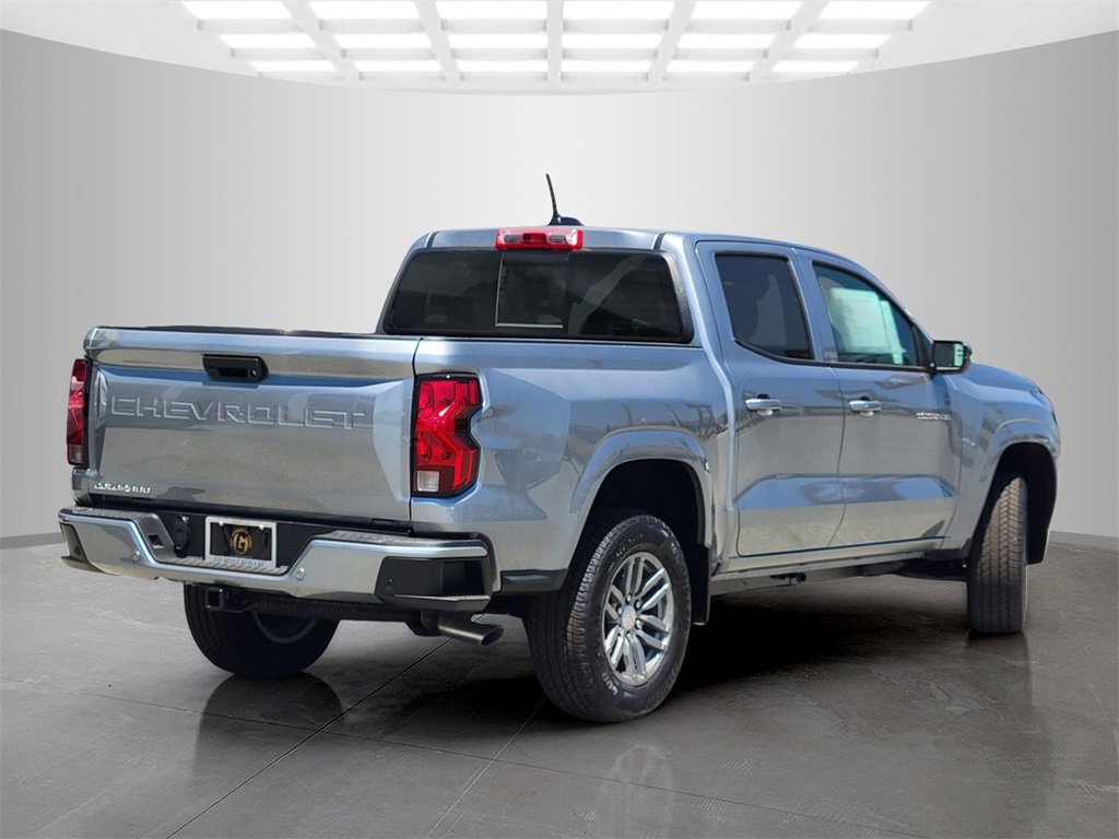 2025 Chevrolet Colorado Work Truck LT photo 4