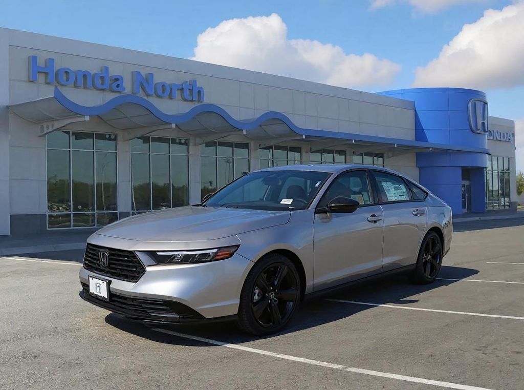 2025 Honda Accord Hybrid Sport-L's photo
