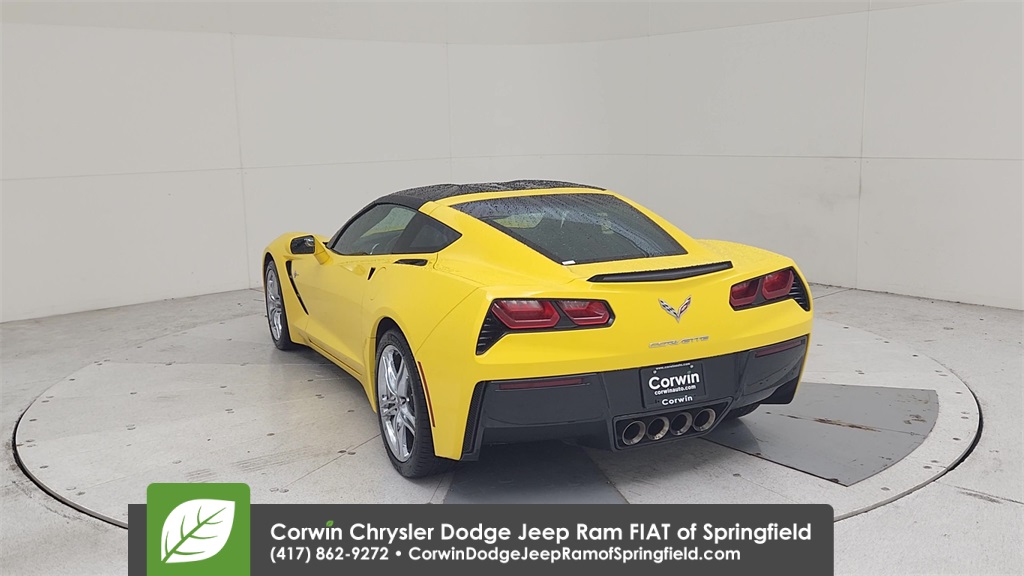 2017 Chevrolet Corvette Stingray 3LT photo 13