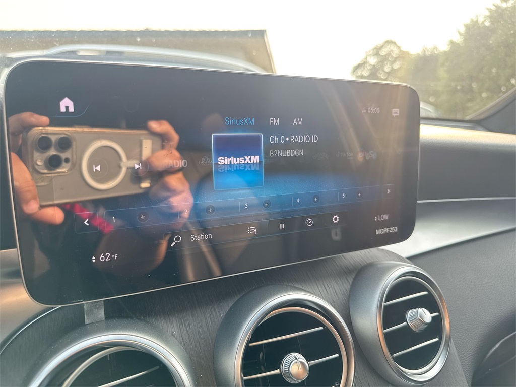 2020 Mercedes Benz GLC 300 4MATIC photo 16