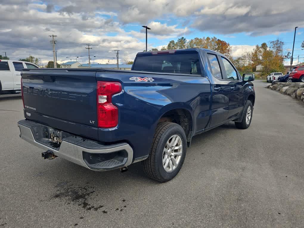2022 Chevrolet Silverado 1500 LT photo 4