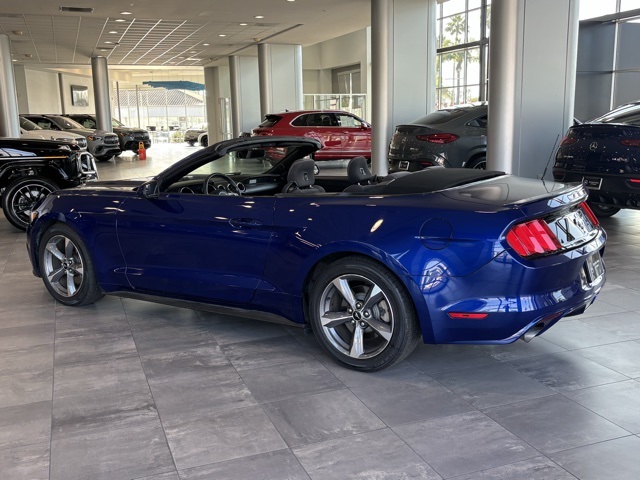 2015 Ford Mustang V6 Convertible photo 6