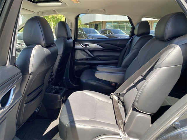 2023 Mazda CX-9 Touring photo 18