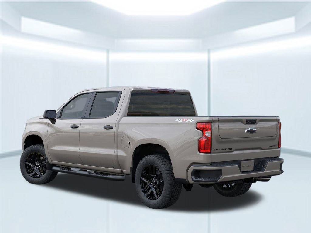 2026 Chevrolet Silverado 1500 Custom photo 3