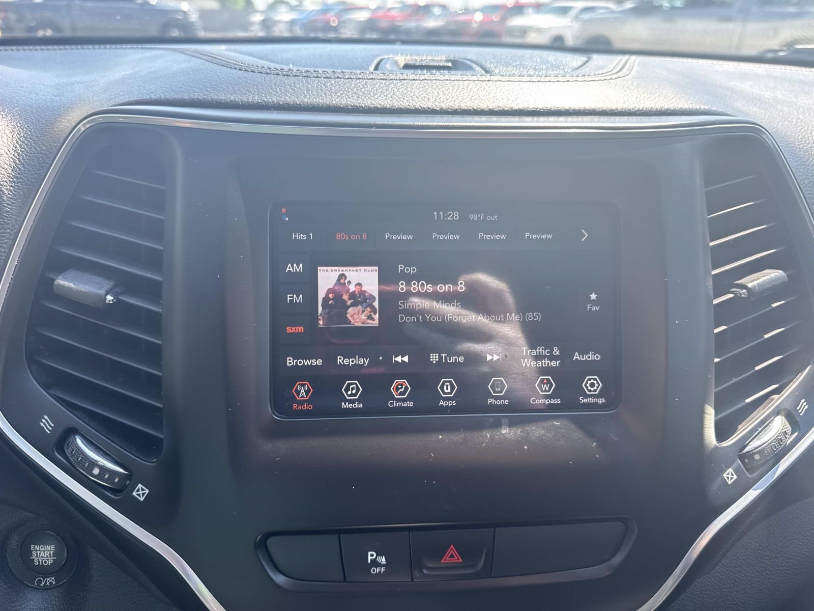 2020 Jeep Cherokee Latitude photo 17