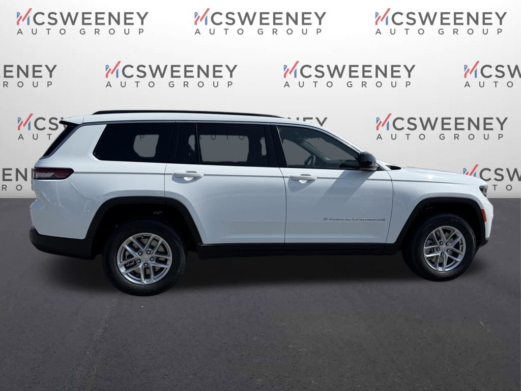 2025 Jeep Grand Cherokee Laredo X photo 6