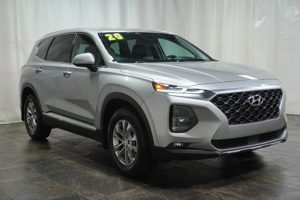 2020 Hyundai Santa Fe SEL's photo