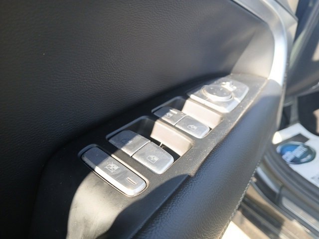 2025 Genesis G70 2.5T photo 10
