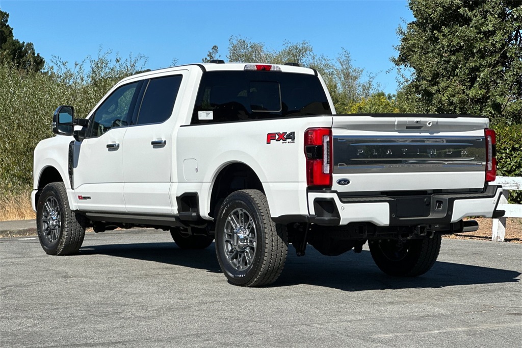 2025 Ford F-350 photo 6