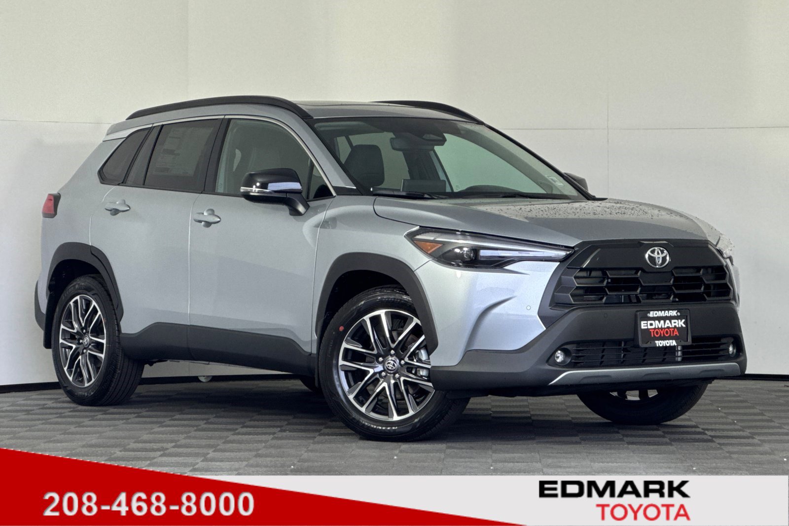 2026 Toyota Corolla Cross XLE's photo