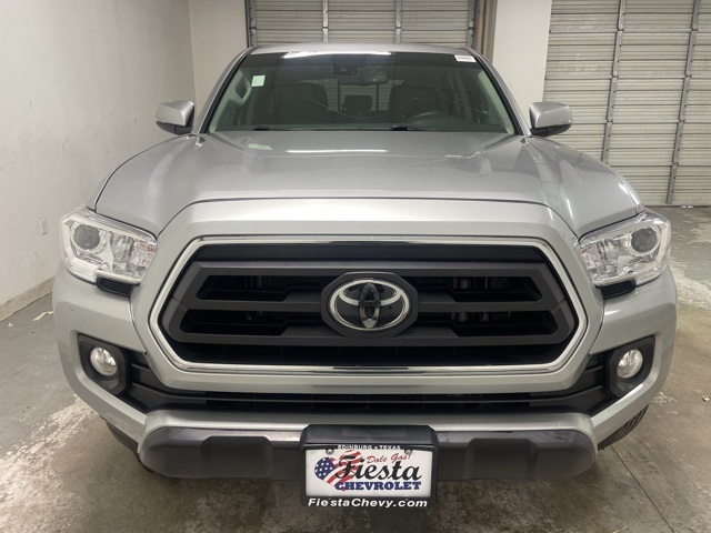 2023 Toyota Tacoma SR photo 3
