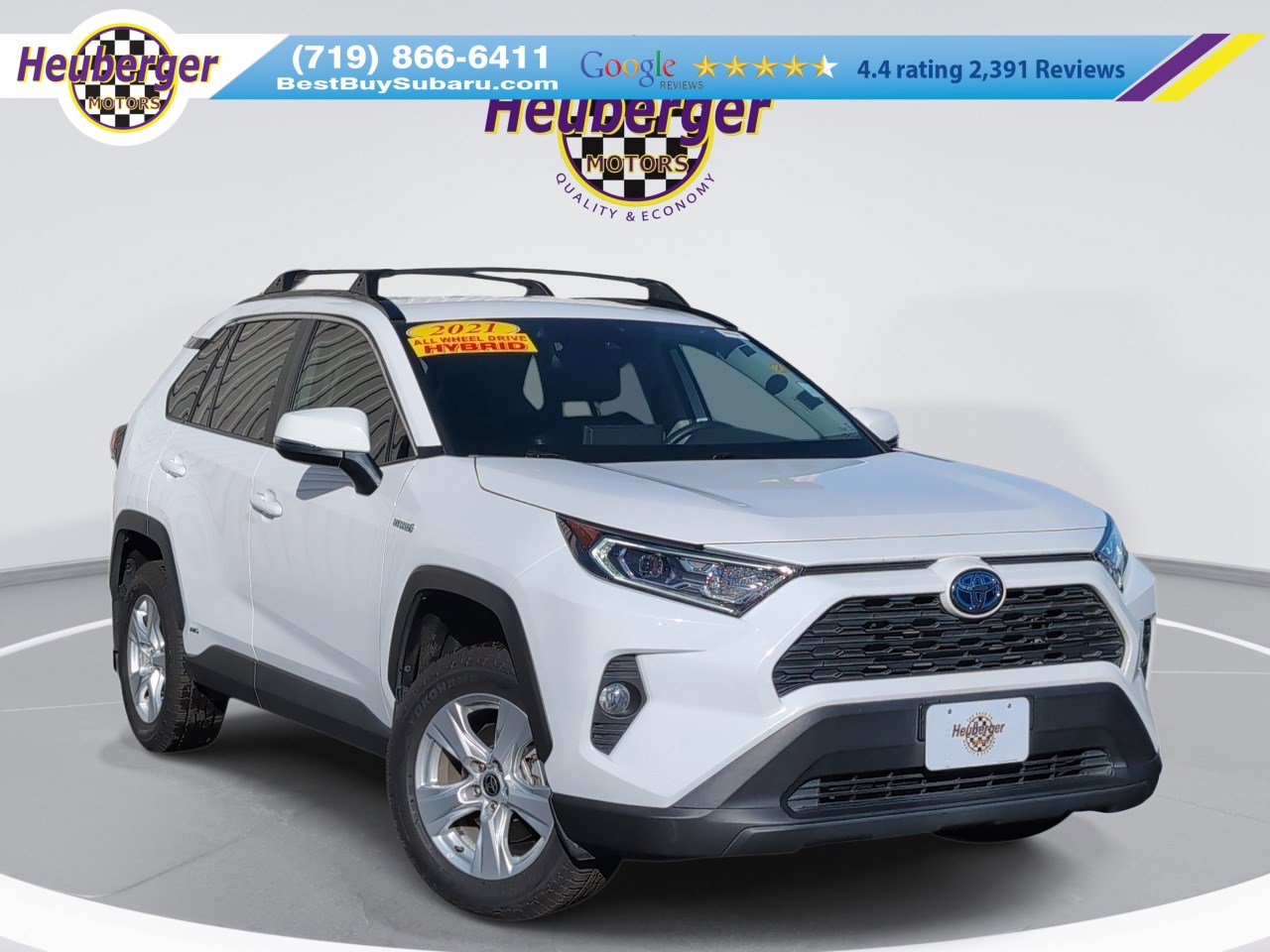 2021 Toyota RAV4 XLE's photo