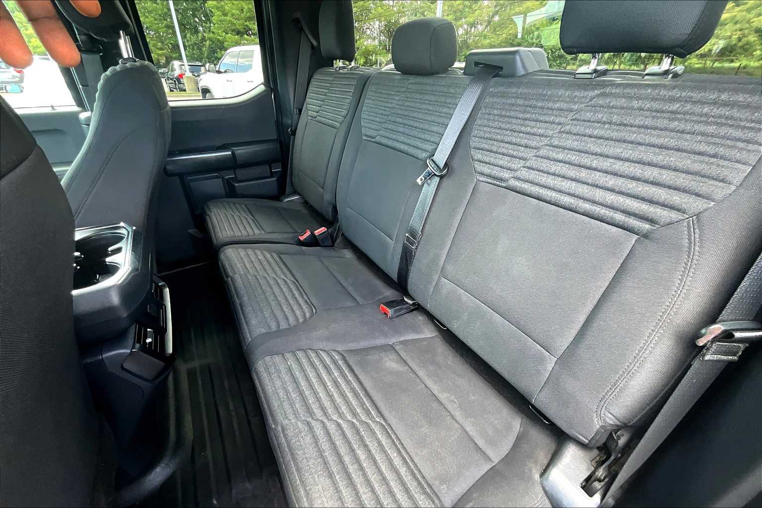 2022 Ford F-150 XL photo 16