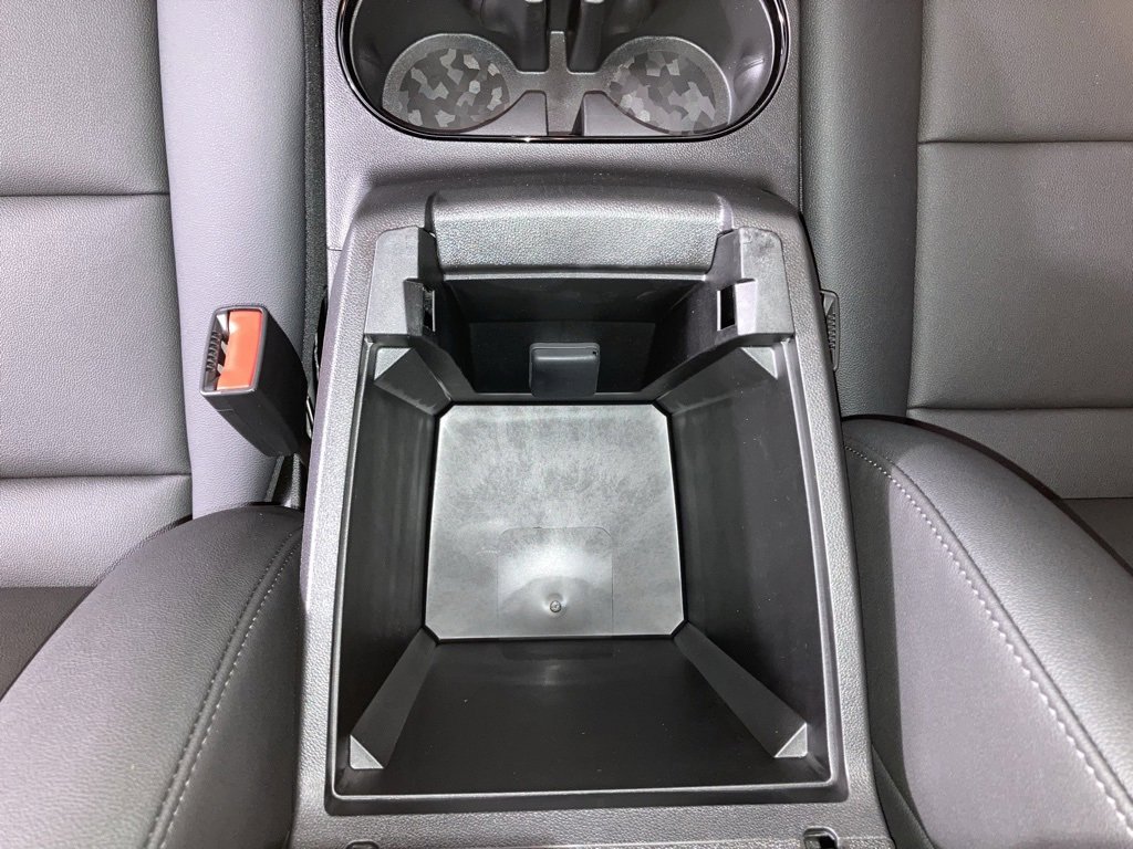 2026 Chevrolet Colorado LT photo 8