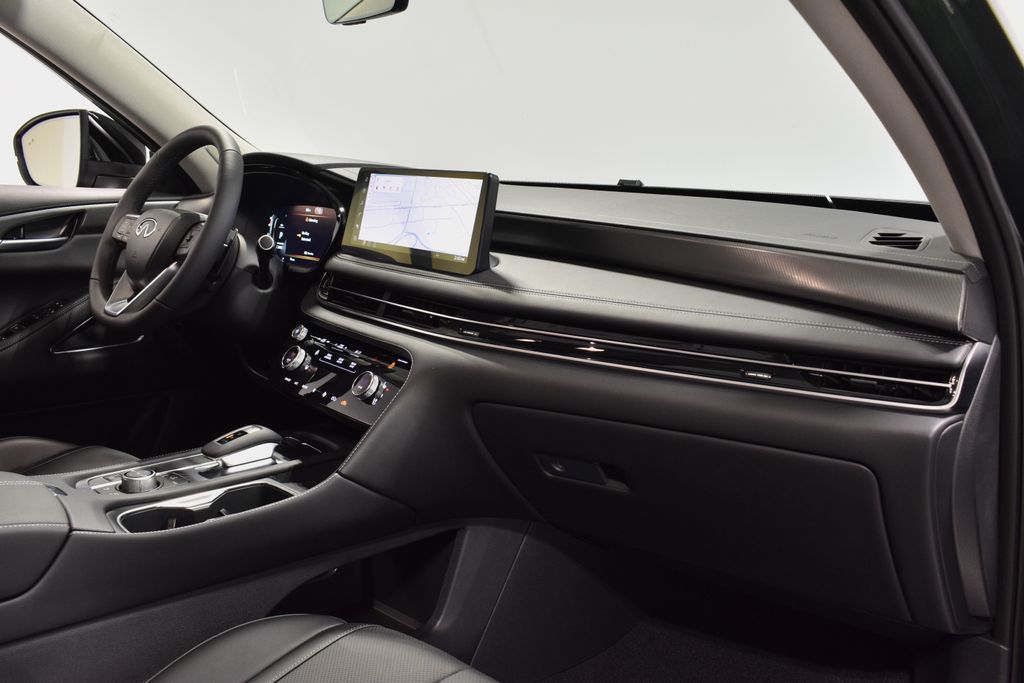 2026 Infiniti QX60 Luxe AWD photo 16