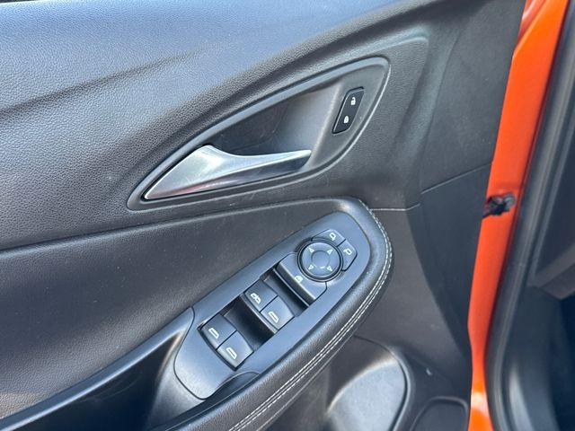 2022 Buick Encore GX Preferred photo 3