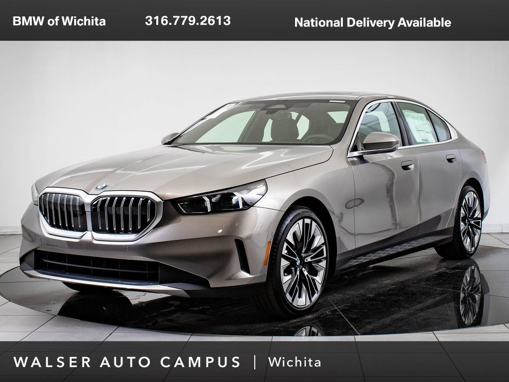 2025 BMW 5 Series 530i's photo
