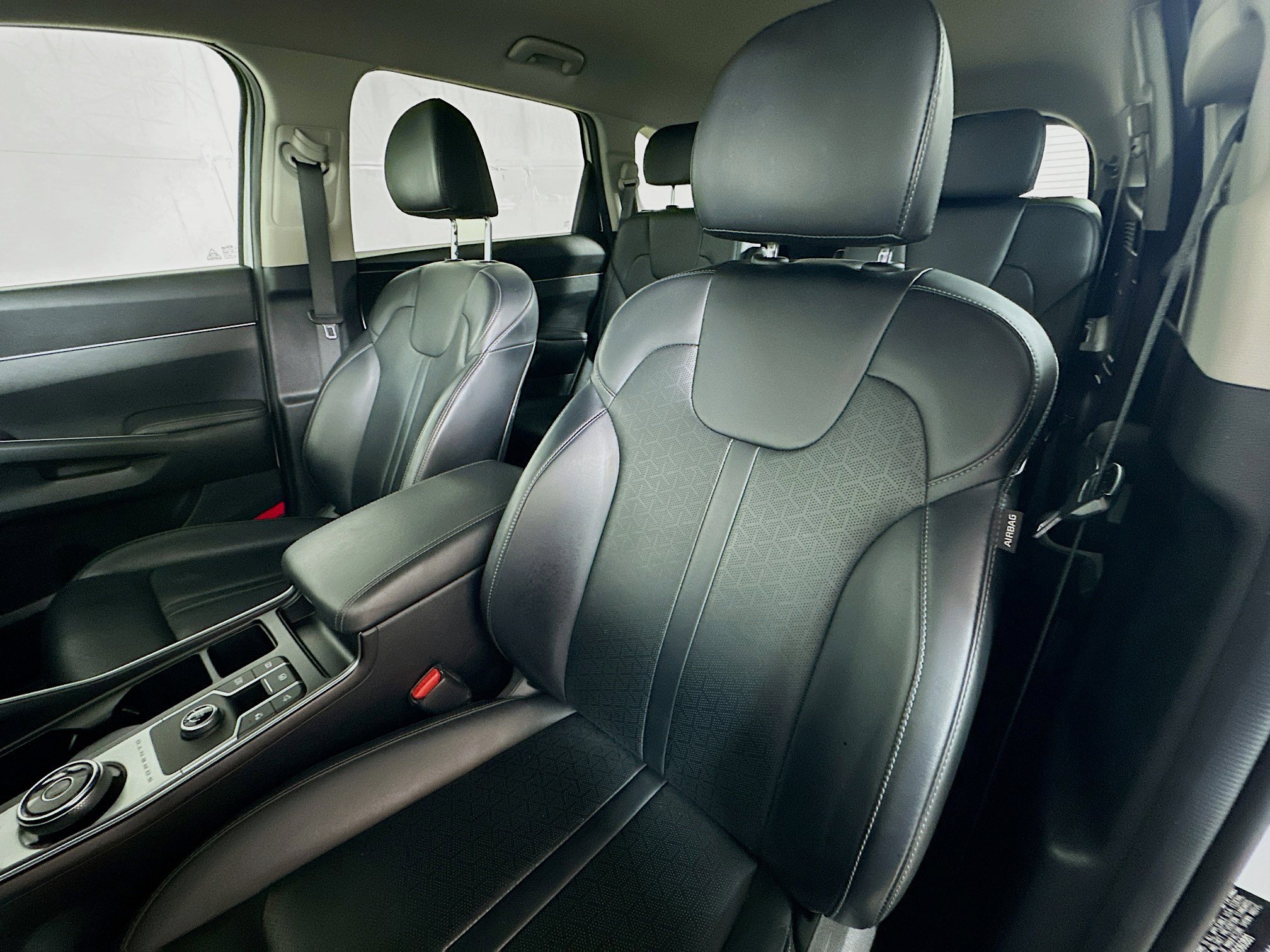 2021 Kia Sorento Hybrid S photo 17