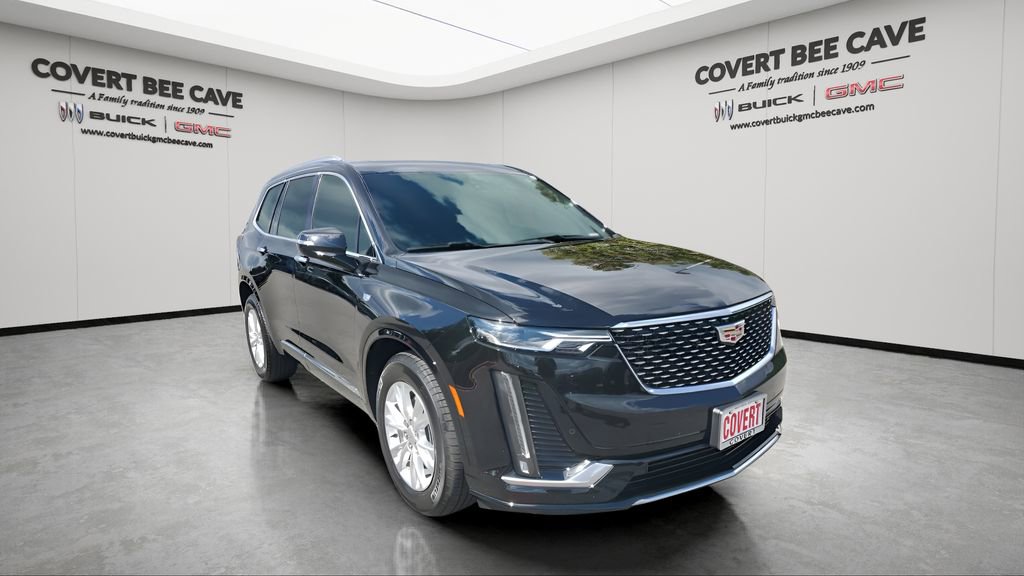 2025 Cadillac XT6 Luxury