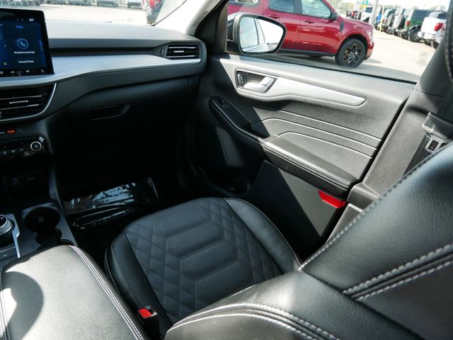 2023 Ford Escape Platinum photo 5