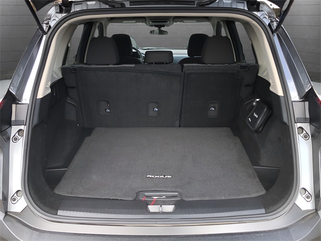 2023 Nissan Rogue SV photo 27