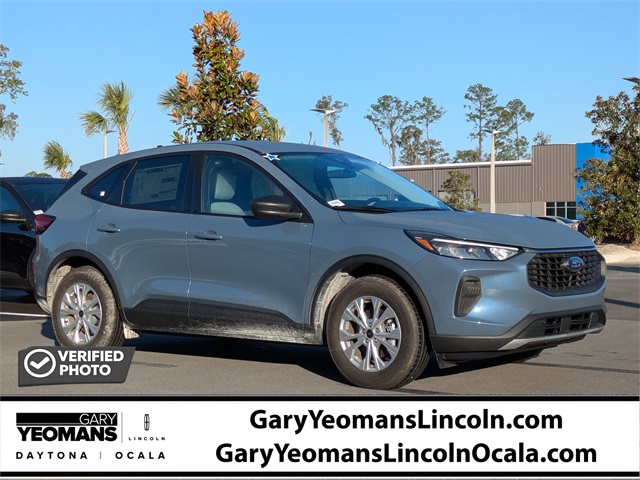 2026 Ford Escape SEL's photo