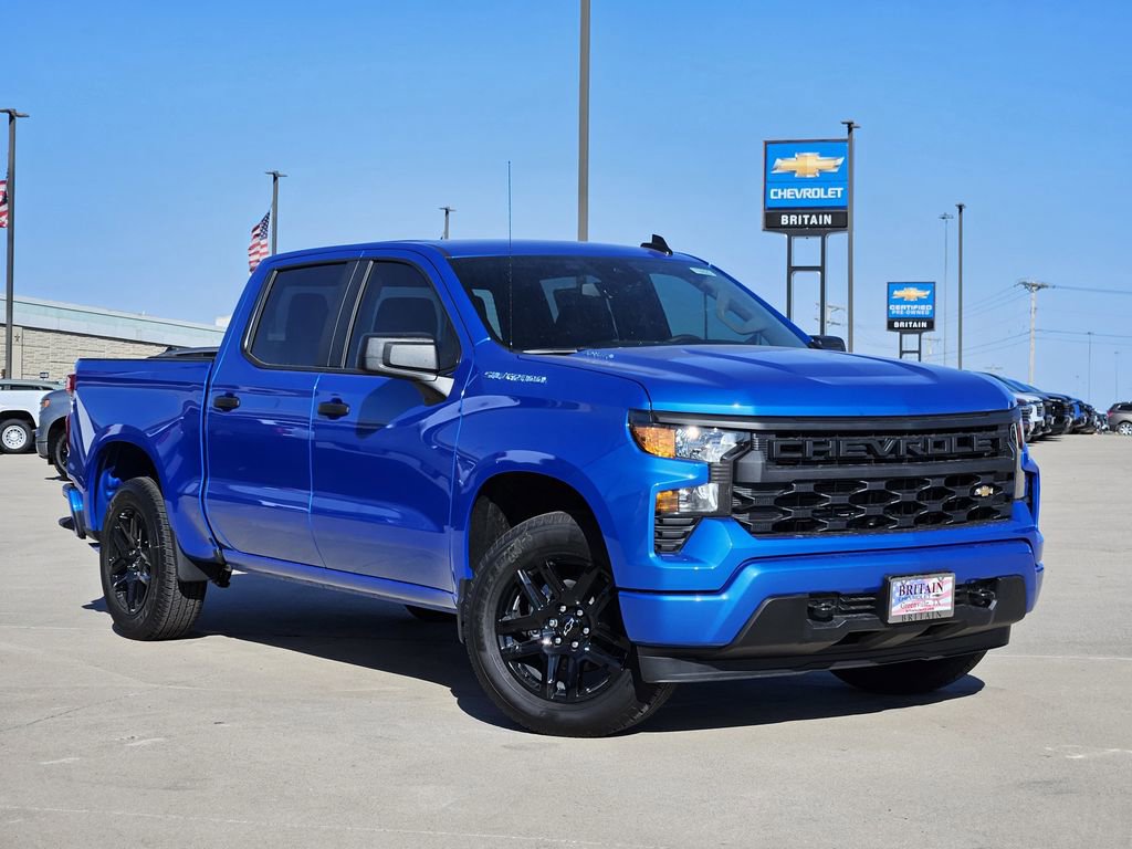 2026 Chevrolet Silverado 1500 Custom's photo