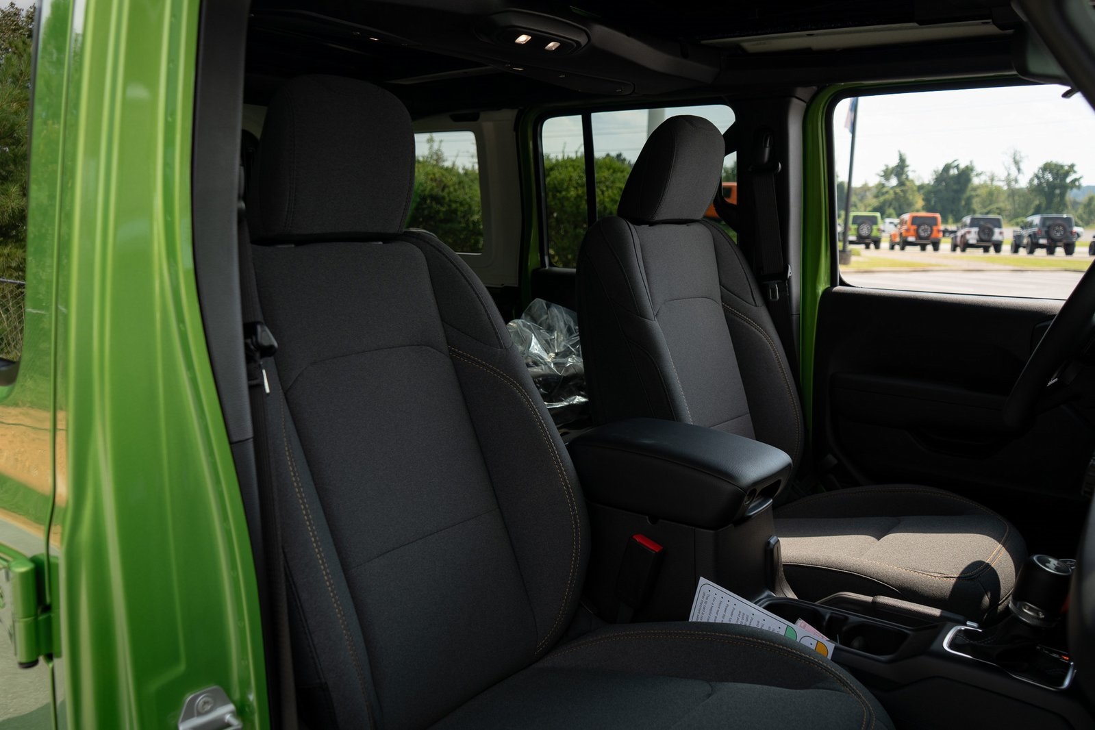 2025 Jeep Wrangler Willys photo 22