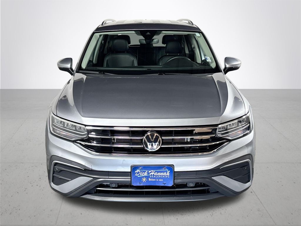 2024 Volkswagen Tiguan SE Wolfsburg Edition photo 3