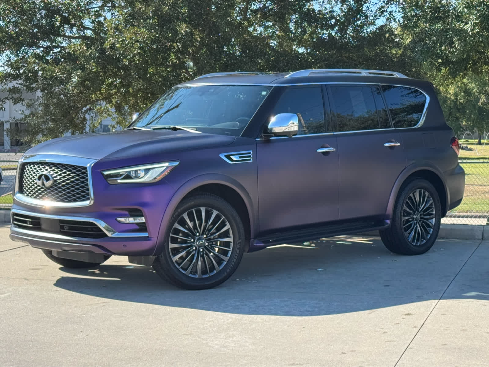 2023 INFINITI QX80 Sensory's photo
