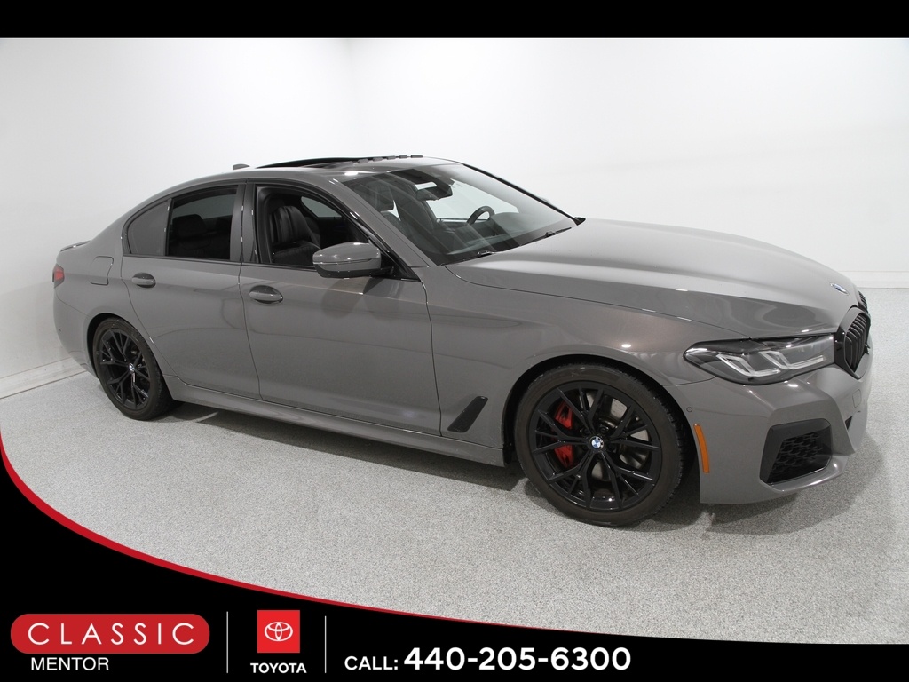 2022 BMW 5 Series M550i's photo