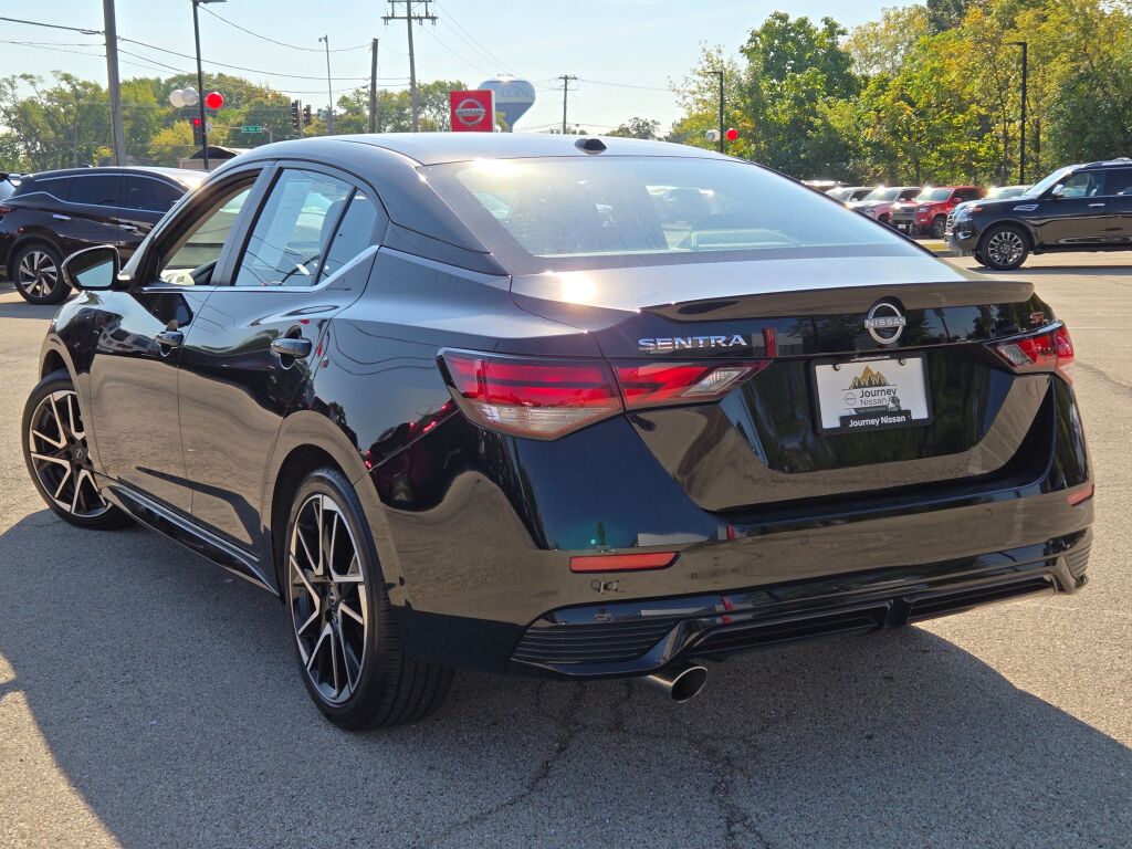 2024 Nissan Sentra SR photo 11