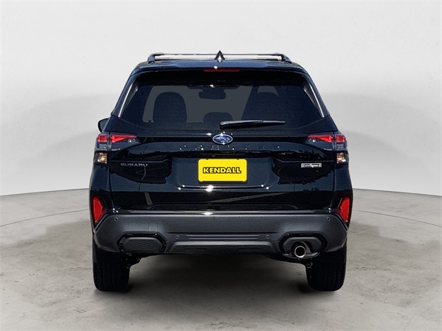 2025 Subaru Forester Touring photo 4