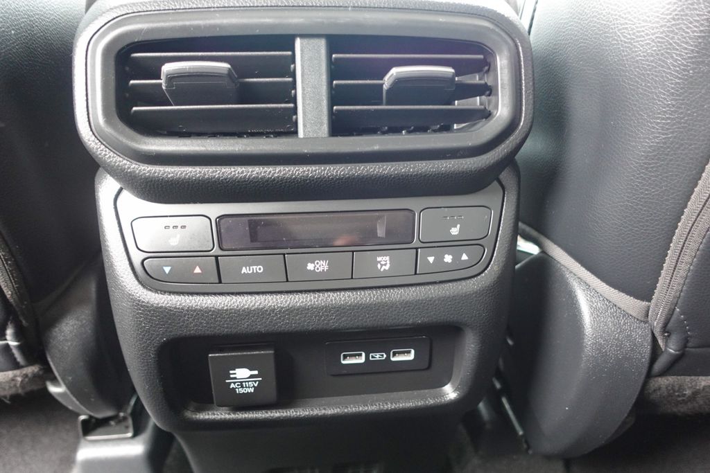 2023 Honda Pilot Elite photo 28