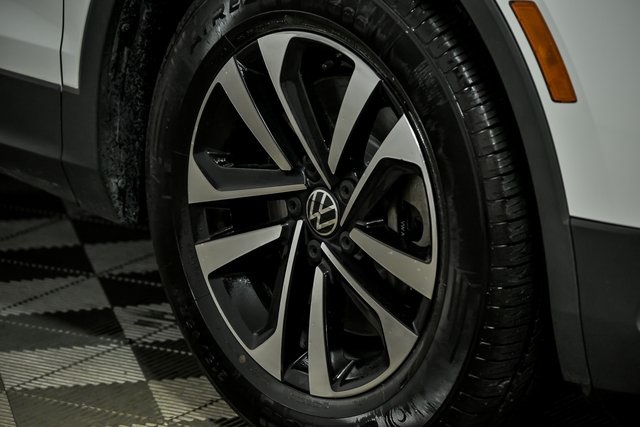 2022 Volkswagen Tiguan S photo 2