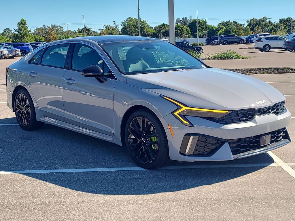 2026 Kia K5 GT photo 3