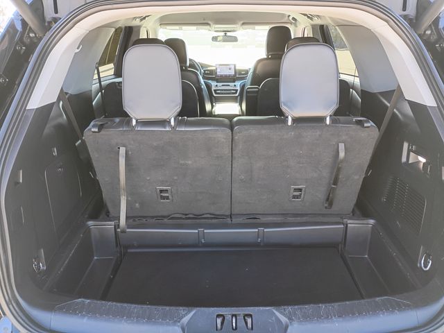 2023 Ford Explorer XLT photo 4