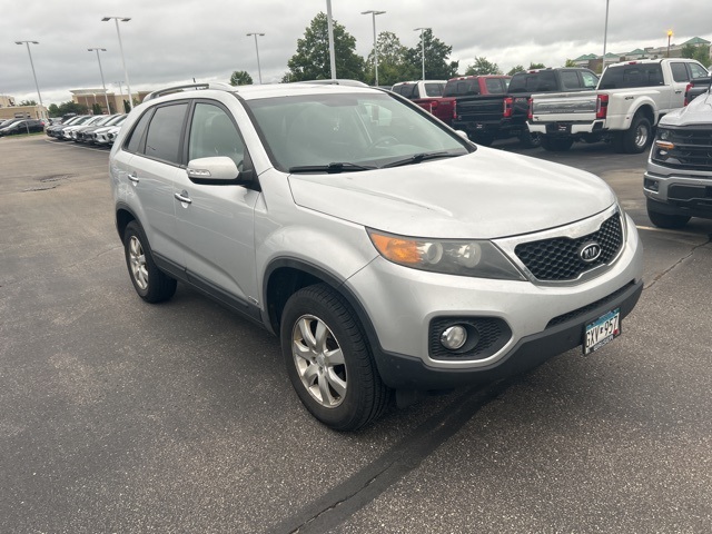 Used 2011 Kia Sorento LX with VIN 5XYKTCA14BG069697 for sale in Apple Valley, Minnesota