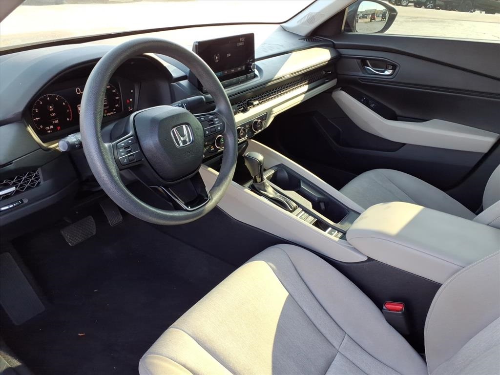 2023 Honda Accord EX photo 8