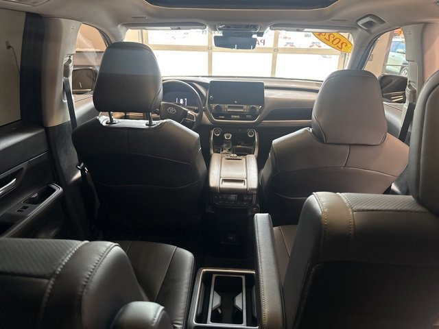 2024 Toyota Grand Highlander Platinum photo 34
